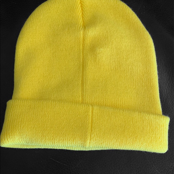 New Heart Emoji beanie winter hat one size fts all - Picture 2 of 6